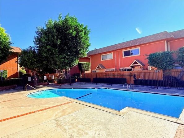 14265 Terra Bella Street 32, Panorama City (los Angeles) CA 91402