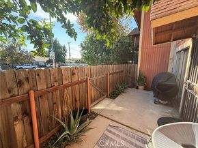 14265 Terra Bella Street 32, Panorama City (los Angeles) CA 91402