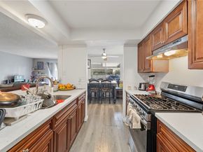 11321 Parkgreen 102, Garden Grove CA 92843