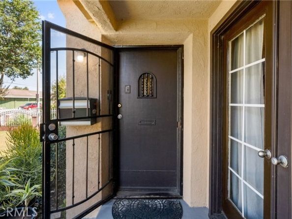 332 E South Street, Long Beach CA 90805
