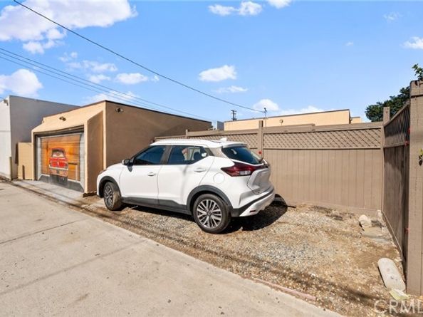 332 E South Street, Long Beach CA 90805