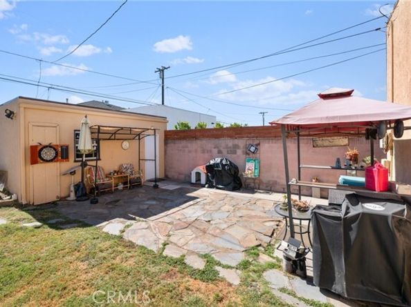 332 E South Street, Long Beach CA 90805