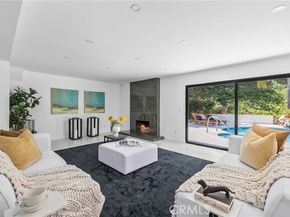 20101 Greenbriar Drive, Tarzana (los Angeles) CA 91356