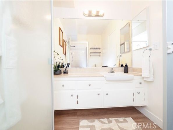 6160 Whitsett Avenue 4, North Hollywood (los Angeles) CA 91606