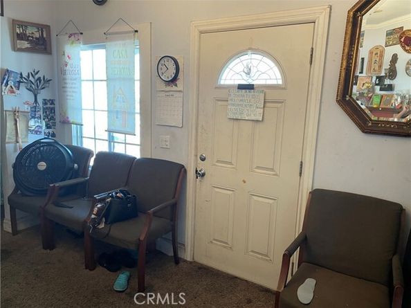 474 N Euclid Avenue, Pasadena CA 91101