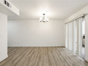 8744 Burnet Avenue 14, North Hills (los Angeles) CA 91343