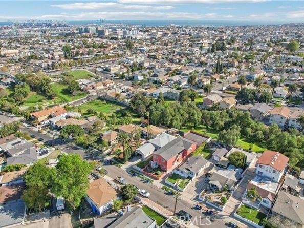 811 W Oliver Street, San Pedro (los Angeles) CA 90731