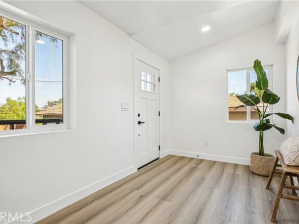 811 W Oliver Street, San Pedro (los Angeles) CA 90731