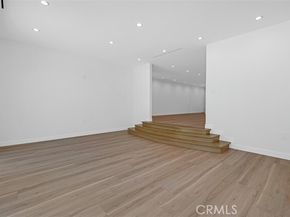 8369 Vine Valley Drive, Sun Valley (los Angeles) CA 91352