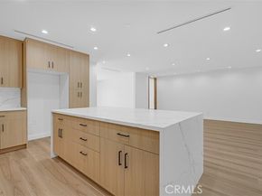 8369 Vine Valley Drive, Sun Valley (los Angeles) CA 91352