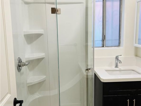 4920 W Fountain Avenue, Los Angeles CA 90029