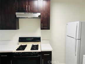 4920 W Fountain Avenue, Los Angeles CA 90029