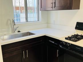 4920 W Fountain Avenue, Los Angeles CA 90029