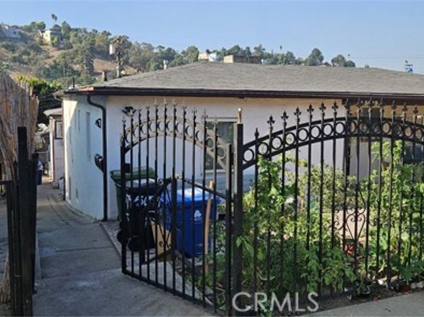 5077 Borland Road, Los Angeles CA 90032