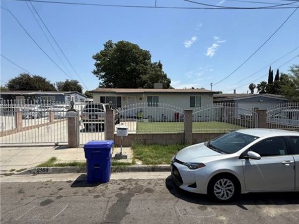 2164 Goodall Ave, Duarte CA 91010