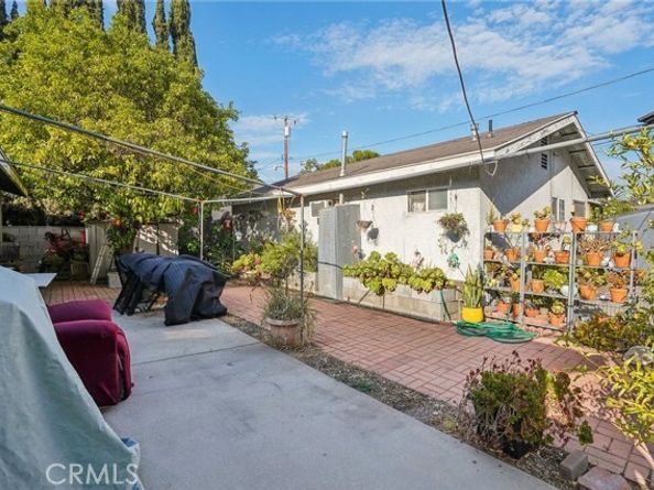 5810 Denny Avenue, North Hollywood (los Angeles) CA 91601