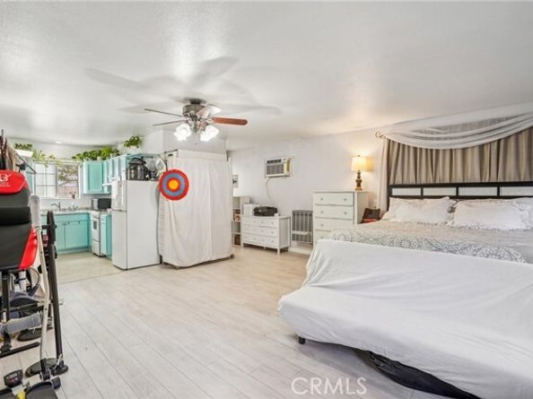 5810 Denny Avenue, North Hollywood (los Angeles) CA 91601