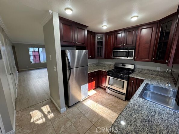 45 Harkness Avenue 2, Pasadena CA 91106