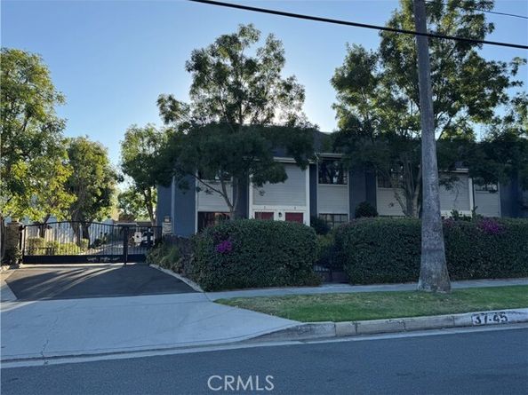 45 Harkness Avenue 2, Pasadena CA 91106