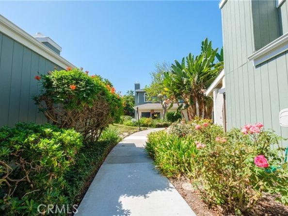 3421 Timber Lake 42, Costa Mesa CA 92626