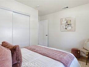 6415 Charlesworth Avenue, North Hollywood (los Angeles) CA 91606
