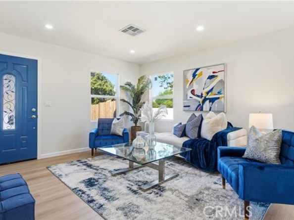6415 Charlesworth Avenue, North Hollywood (los Angeles) CA 91606