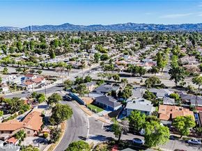 6415 Charlesworth Avenue, North Hollywood (los Angeles) CA 91606