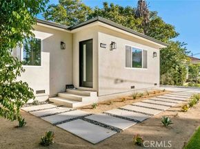 6842 Cedros Avenue, Van Nuys (los Angeles) CA 91405