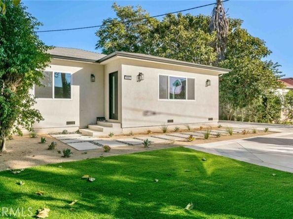 6842 Cedros Avenue, Van Nuys (los Angeles) CA 91405