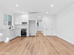 6842 Cedros Avenue, Van Nuys (los Angeles) CA 91405