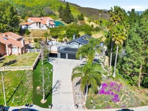 17657 Tuscan Drive, Granada Hills (los Angeles) CA 91344