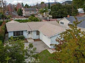 9825 Tujunga Canyon Place, Tujunga (los Angeles) CA 91042