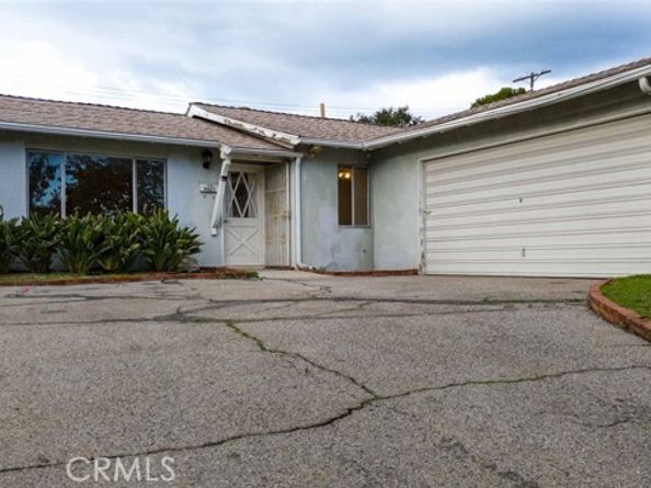 9825 Tujunga Canyon Place, Tujunga (los Angeles) CA 91042