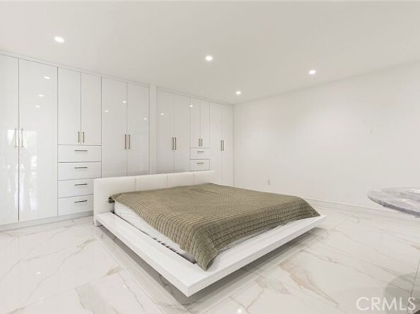 12410 Mclennan Avenue, Granada Hills (los Angeles) CA 91344