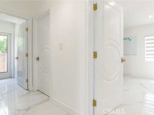 12410 Mclennan Avenue, Granada Hills (los Angeles) CA 91344