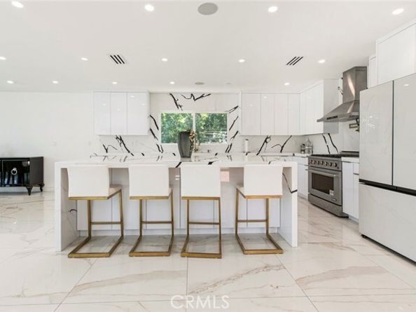 12410 Mclennan Avenue, Granada Hills (los Angeles) CA 91344