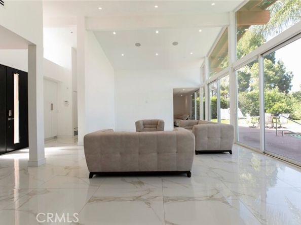 12410 Mclennan Avenue, Granada Hills (los Angeles) CA 91344
