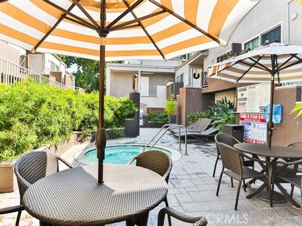 355 N Maple Street 209, Burbank CA 91505