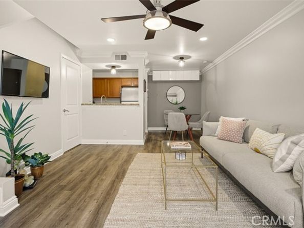 355 N Maple Street 209, Burbank CA 91505