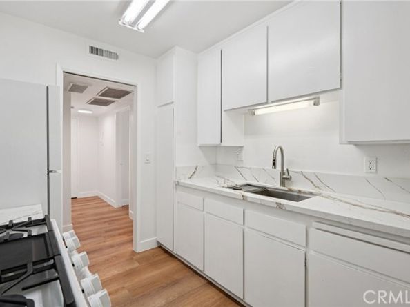 11813 Runnymede Street 27, North Hollywood (los Angeles) CA 91605