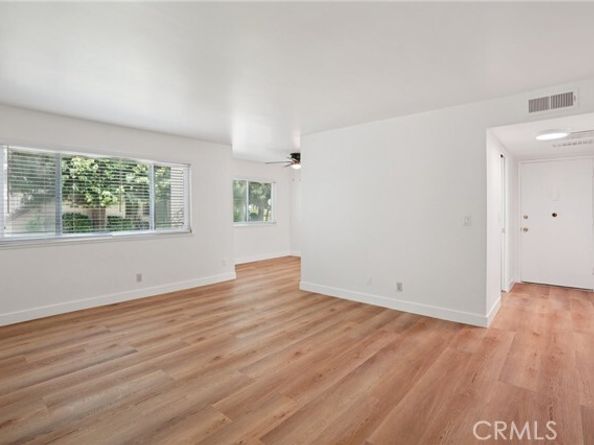 11813 Runnymede Street 27, North Hollywood (los Angeles) CA 91605