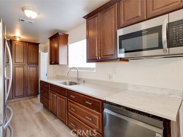 15112 Domino, Van Nuys (los Angeles) CA 91411