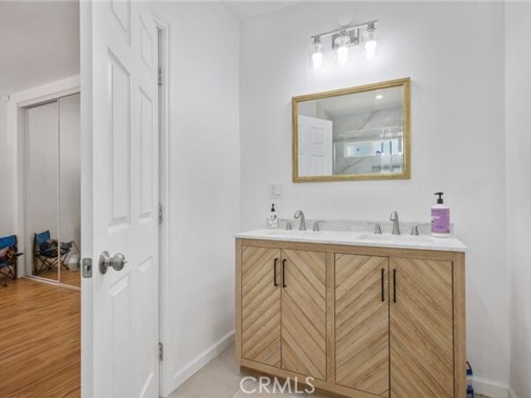 7037 Cimarron Street, Los Angeles CA 90047