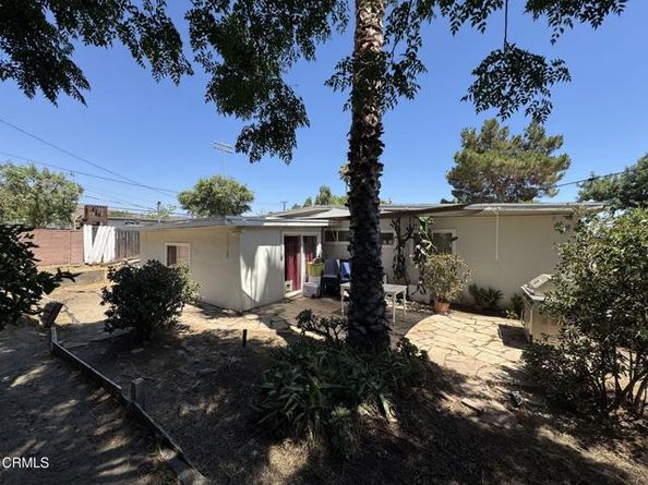 12577 Mercer Street, Pacoima (los Angeles) CA 91331