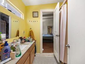 12577 Mercer Street, Pacoima (los Angeles) CA 91331