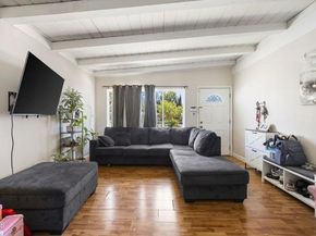 12577 Mercer Street, Pacoima (los Angeles) CA 91331