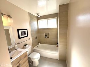 8836 Tyrone, Panorama City (los Angeles) CA 91402