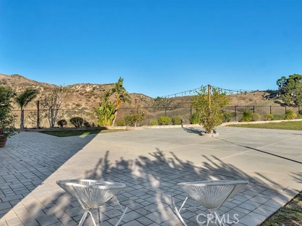 12356 Longacre, Granada Hills (los Angeles) CA 91344