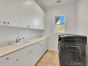 12356 Longacre, Granada Hills (los Angeles) CA 91344