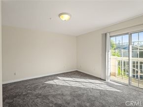 1201 Viola 104, Glendale CA 91202